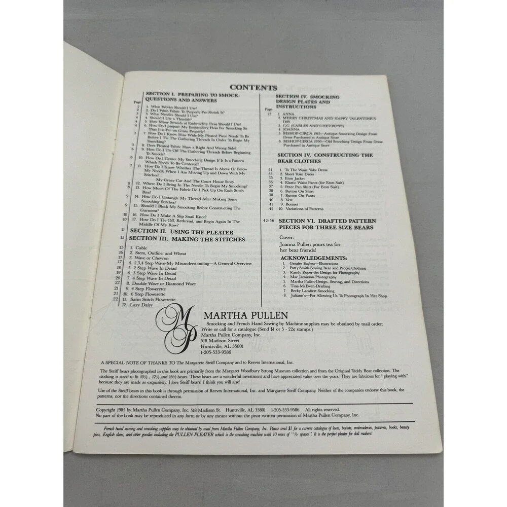 Martha Pullen Bearly Beginning Smocking Hand Sewing Book 1985 Vintage